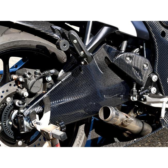 Magical Racing マジカルレーシング スイングアームカバー タイプ：平織カーボン Hayabusa SUZUKI スズキ スイングアームカバー・プロテクター 外装の画像