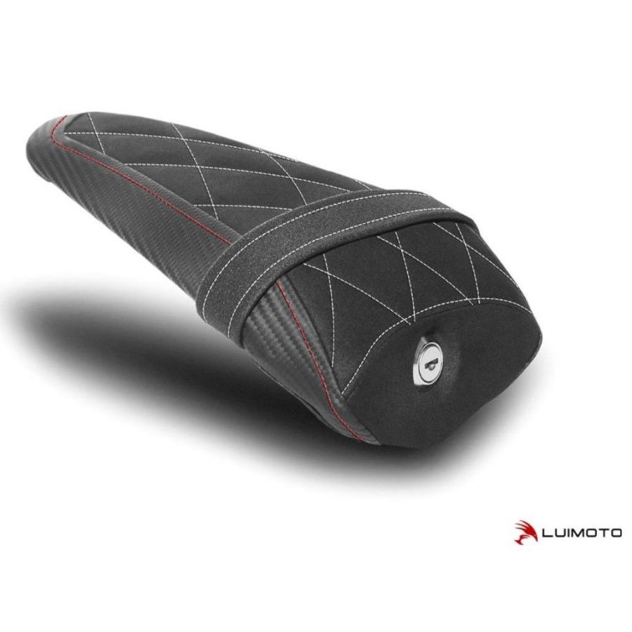 LUIMOTO ルイモト リアシートカバー Diamond カラー／素材：スエード ブラック／CF ブラック／TEC-GRIP／ホワイト ステッチ／レッド ステッチ YZF-R7 外装