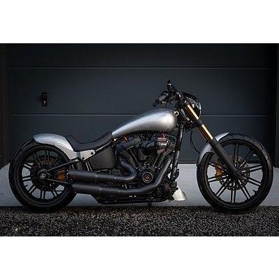 部品屋K\u0026W 【BT CHOPPERS】カスタムキット ver.1 シートタイプ：アルカンターラ スムース ブレイクアウト ファットボーイ ミルウォーキーエイト FXDR 外装