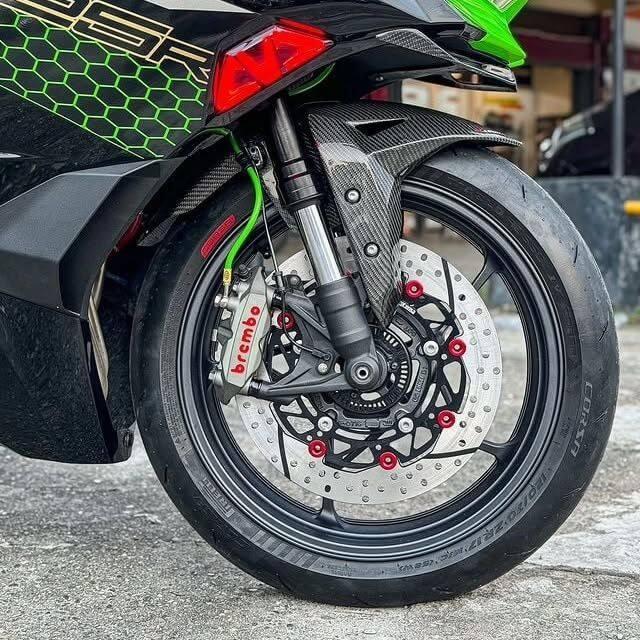 WR3 ダブルアールスリー フローティング フロントディスクローター