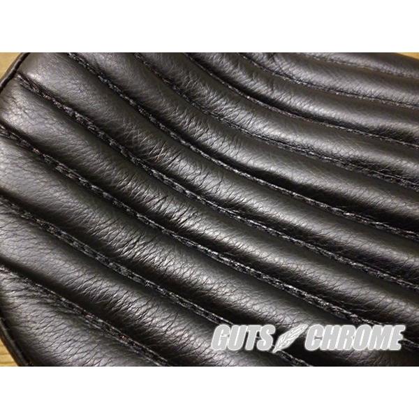 ハーレーダビッドソン　タックロールソロシート DynaTuck'n Roll Solo Seatダイナ用タックロール・ソロシート | サン