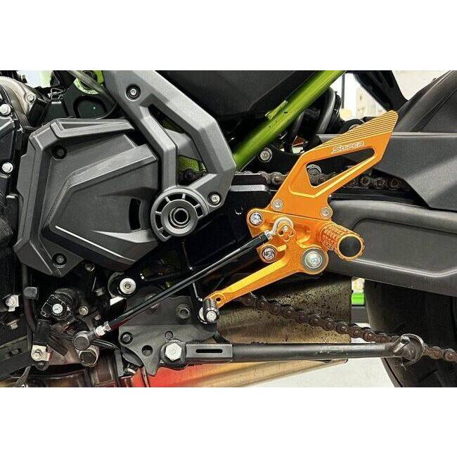 SNIPER スナイパー バックステップ カラー：ゴールド Z650RS Z650 NINJA650 KAWASAKI カワサキ ステップ 足回り_4