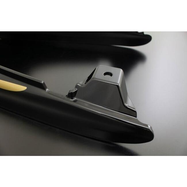 ARCHI アーキ ロングテールカウル カラー：メタリックディアブロ