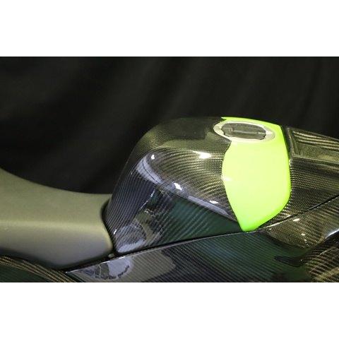 A-TECH エーテック タンクパッドタイプR 素材：FRP黒(FB) / クリア塗装：あり Ninja ZX-10R KAWASAKI カワサキ タンクカバー タンク関連 外装 | A-TECH | 01