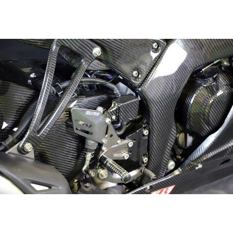A-TECH エーテック リアブレーキタンクガード 素材：DCK ドライカーボンケブラー Ninja ZX-10R KAWASAKI カワサキ マスターシリンダーガード ブレーキの画像