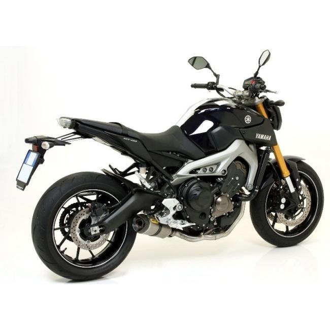 YAMAHA MT-09 2014で使用　ARROWフルエキゾーストマフラー アウトレット YAMAHA MT-09 2014で使用 ARROWフルエキゾーストマフラー