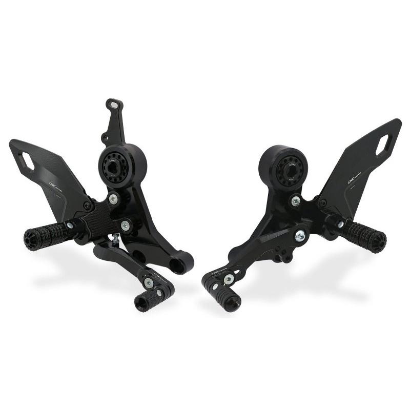 CNC RACING シーエヌシーレーシング アジャスタブル バックステップ