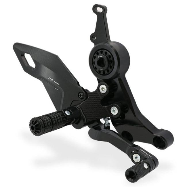 CNC RACING シーエヌシーレーシング アジャスタブル バックステップ