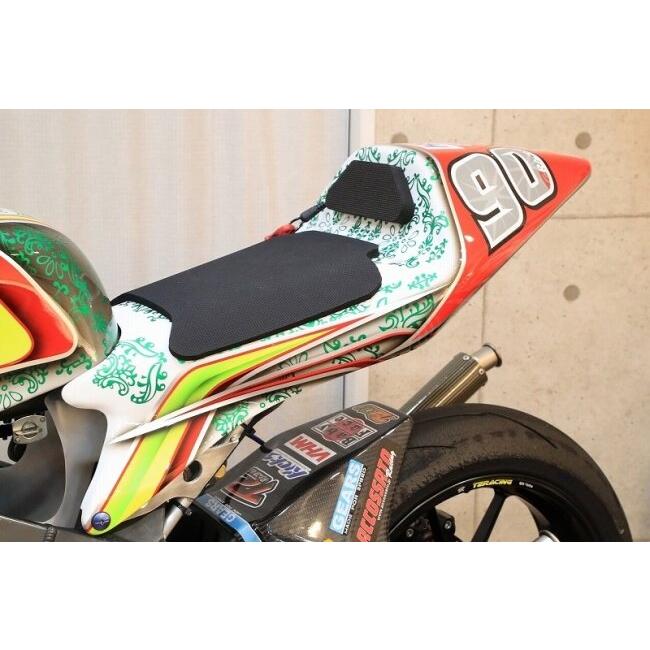 T2 Racing T2レーシング シートカウルTYPE-1 ストリートタイプ ライトユニット蓋：黒ゲル / テールランプレンズ：スモークレンズ NSR250R HONDA ホンダ 外装_4