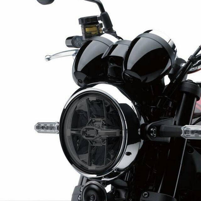 POWERBRONZE ヘッドライトレンズシールド カラー：ブラック Z900RS