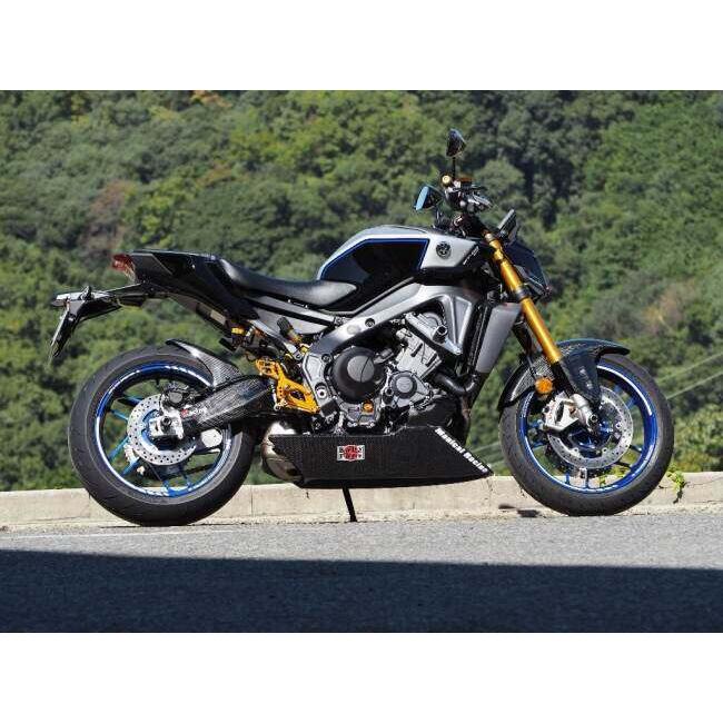 Magical Racing（マジカルレーシング） アンダーカウル 素材：FRP製