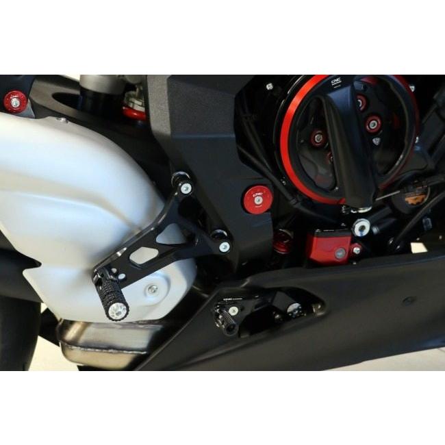 CNC RACING シーエヌシーレーシング アジャスタブル バックステップ F3 