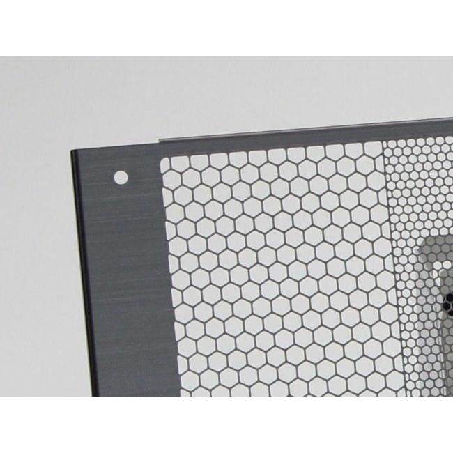 ETCHING FACTORY エッチングファクトリー EARL‘S9インチ13段ストレートオイルクーラーガード EARL’S9インチ13段ストレート用 冷却関連 エンジンの画像