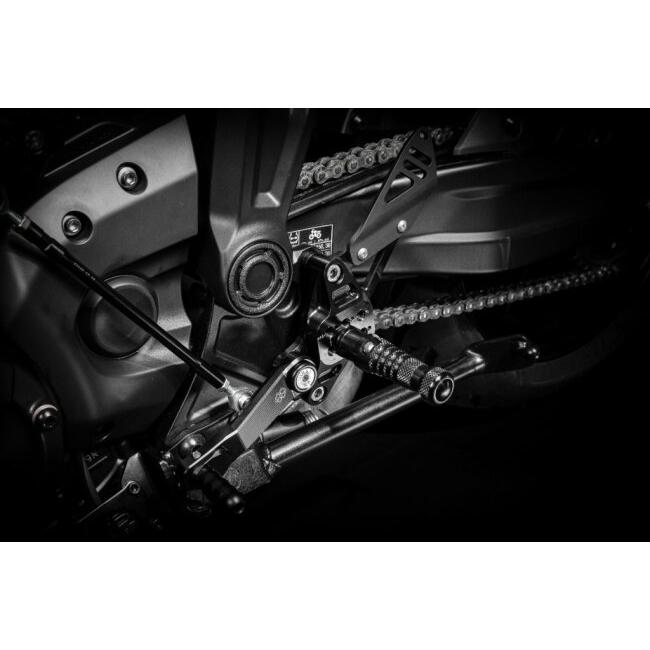 GILLES TOOLING ギルズツーリング アジャスタブル バックステップキット FXR MT-07 Pure Tracer 700 7 XSR YAMAHA ヤマハ バックステップ ステップ 足回り | ブランド登録なし | 04