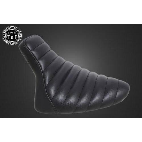 Garage T＆F ガレージ シングルシート タイプ：タックロール ドラッグ