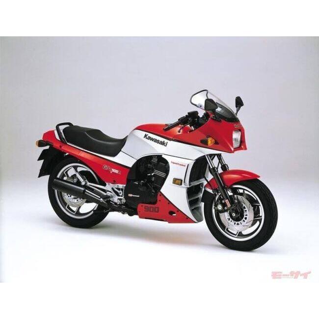 スピードショップイトウ（SPEED SHOP ITO） GPz900R A2赤銀 サイド