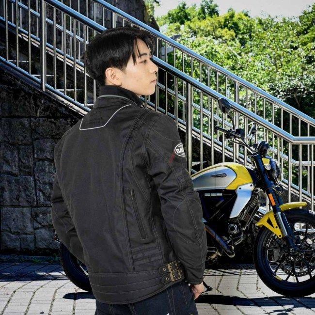 BATES（ベイツ） ナイロンジャケット (中綿入りインナー付) サイズ：L