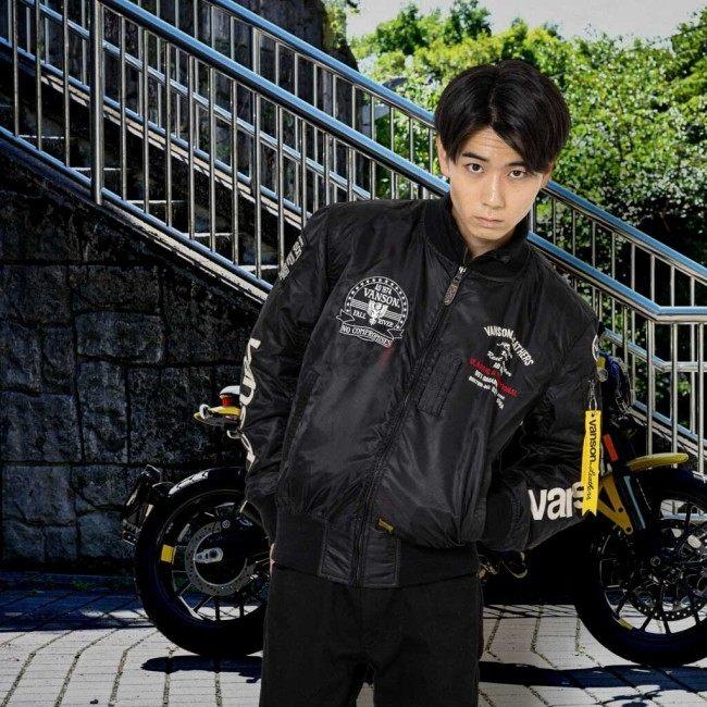 VANSON（バンソン） MA-1ジャケット サイズ：M オールシーズン