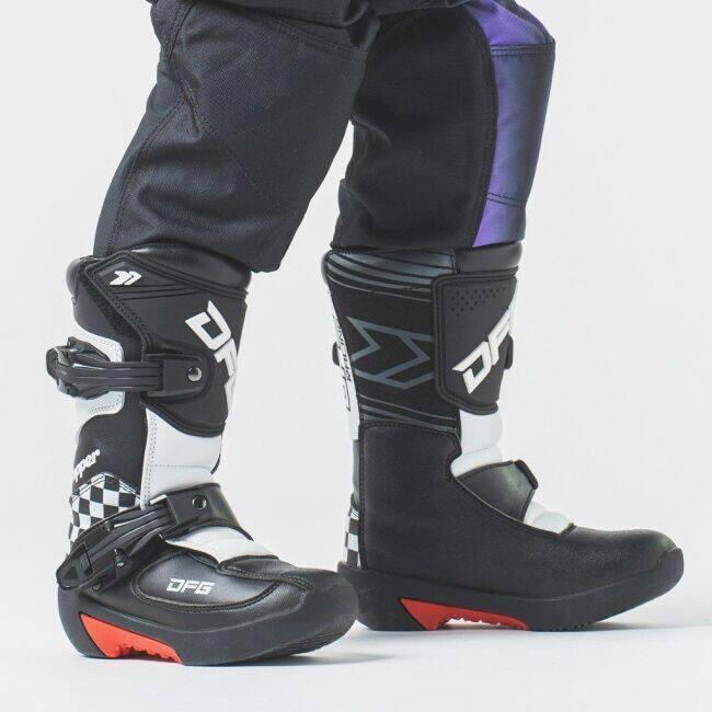DFG ディーエフジー ホッパーブーツ【キッズライダーに最適】 サイズ