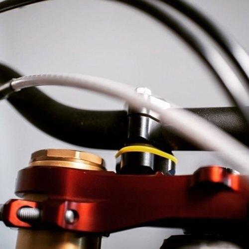 XTRIG エックストリッグ FLEX FIX マウントキット ハンドルポスト・ハンドルライザー ハンドル周辺パーツ ハンドルの画像
