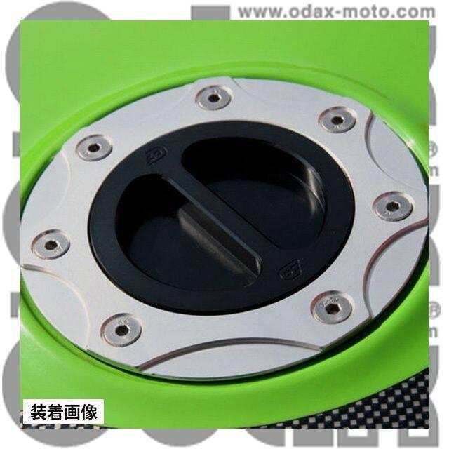 OBERON PERFORMANCE フューエル・フィラー・キット キャップ色：レッド / ベース色：ブラック Z1000 Z750 ZRX1200R ZZR1200 ZX-10R ZX-9R ZX-6R ZX-6RR 外装 | ブランド登録なし | 03
