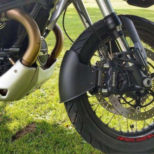 Pyramid Plastics ピラミッドプラスチック フロントマッドガード V85 TT MOTOGUZZI モトグッチ フロントフェンダー フェンダー関連 外装の画像