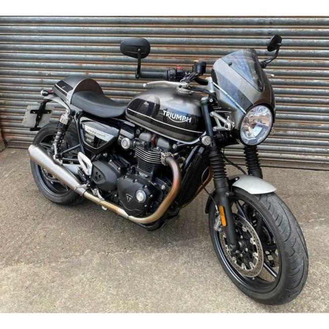 Pyramid Plastics ピラミッドプラスチック Seat Cowl カラー：レッド Hopper scheme Speed Twin TRIUMPH トライアンフ シングルシートカウル シート関連 外装 | PYRAMID PLASTICS | 03
