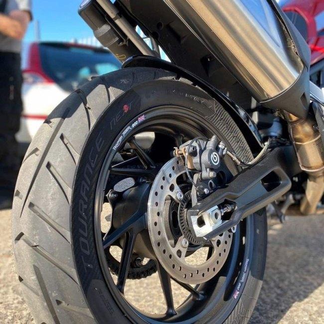 Pyramid Plastics ピラミッドプラスチック Hugger カラー：Graphite／Caspian ブルー Tiger 850 Sport TRIUMPH トライアンフ リアフェンダー フェンダー関連の画像