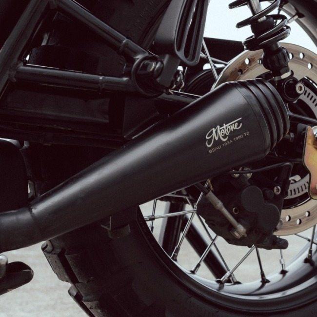 Motone Customs モートーンカスタムズ スリップオンマフラー