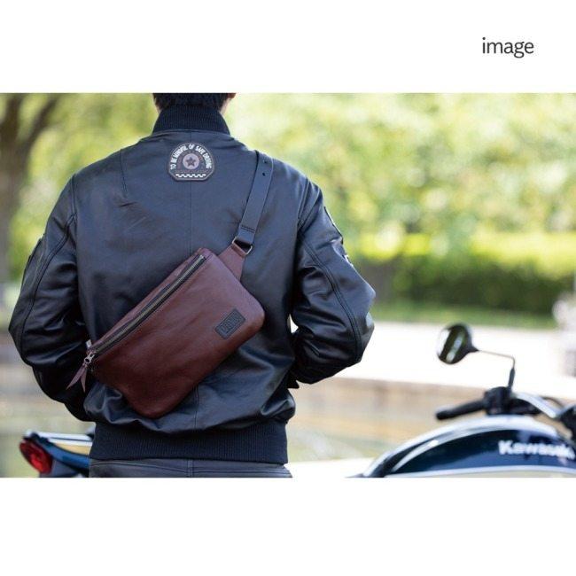 DEGNER デグナー レザーワンショルダーバッグ カラー：ブラウン ショルダーバッグ バッグの画像