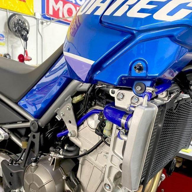 SAMCO SPORT サムコスポーツ クーラントホース(ラジエーターホース) カラー：オレンジ(限定色) Tuareg 660 APRILIA アプリリア ラジエーター 冷却関連 エンジンの画像