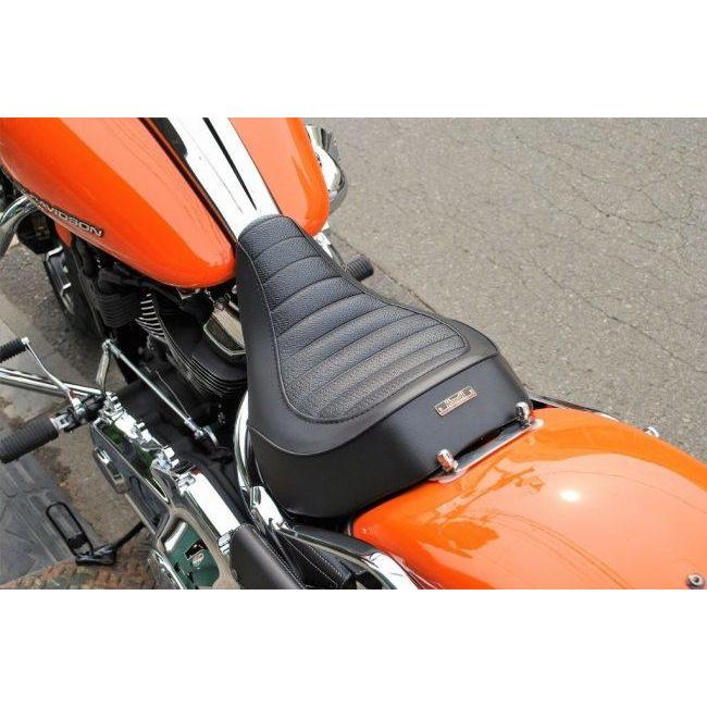 K＆H ケイアンドエイチ リーチシートタック FXBR FXBRS HARLEY-DAVIDSON ハーレーダビッドソン シート シート関連 外装の画像