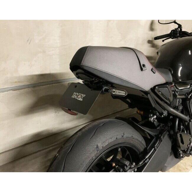 YMCK ヤマック CNCライセンスプレートホルダーV2 タイプ：ブラックチタンボルト仕様・純正ウィンカー対応 XSR900 GP YAMAHA ヤマハ ナンバープレートホルダー | ブランド登録なし | 06