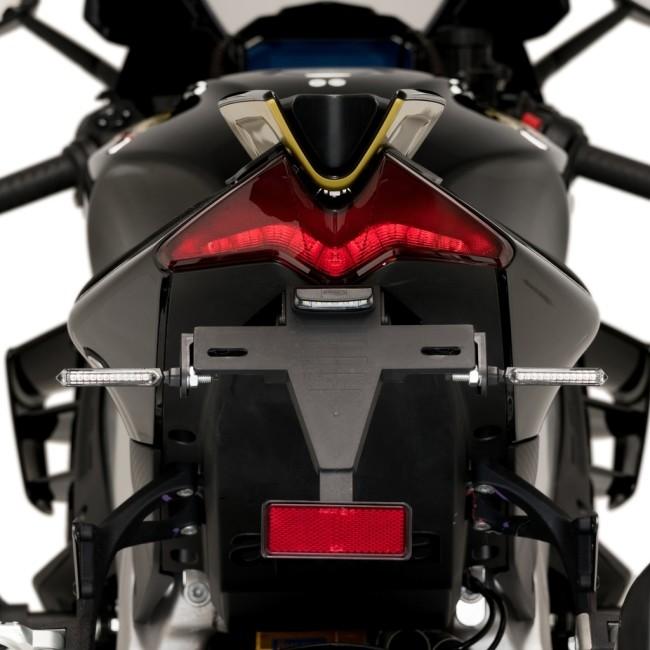 Puig プーチ ライセンスサポート (License Plate Holder) RSV4 Factory APRC APRILIA アプリリア フェンダーレスキット フェンダー関連 外装の画像