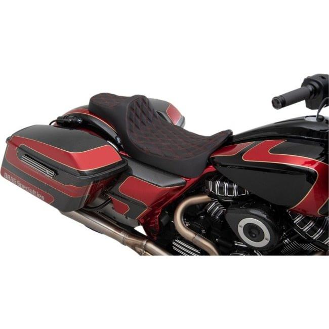 Drag Specialties ドラッグスペシャリティーズ Extended Reach Predator III Seat［0801-1262］ HARLEY-DAVIDSON ハーレーダビッドソン シート シート関連 外装_1
