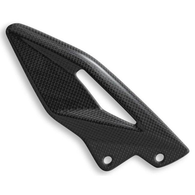 DUCABIKE (DBK) ドゥカバイク (ディービーケー) ドライカーボン ヒールガード STREET TRIPLE 765 S R RS MOTO2 EDITION TRIUMPH トライアンフ ステップ 足回り