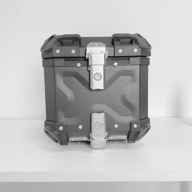 HARDWORX ハードワークス アルミトップケース 40L 縦置き カラー：ブラック トップケース・テールボックス 車体用バッグ・ケース | ブランド登録なし | 06