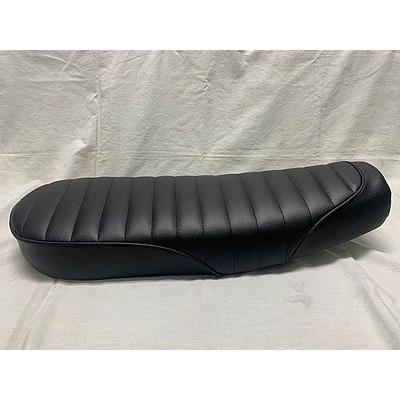 部品屋K&W トラッカーズシート W650 KAWASAKI カワサキ シート シート