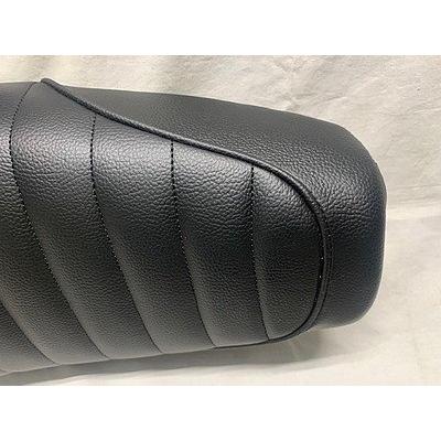 部品屋K&W トラッカーズシート W650 KAWASAKI カワサキ シート シート