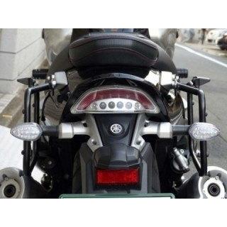 MOTOCO モトコ オリジナル GIVI E22 専用ホルダー V-MAX 1700 YAMAHA ヤマハ その他パニアケースオプション・補修部品 車体用バッグ・ケース | ブランド登録なし | 01