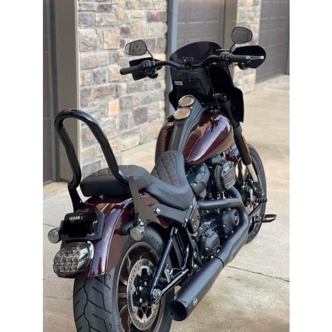 Siouxicide Choppers スーサイドチョッパーズ Breakout Fatboy Kobra Backrest シーシーバー カラー：クロム / パッド：有(ブラック／スムースデザイン) 外装 | ブランド登録なし | 01
