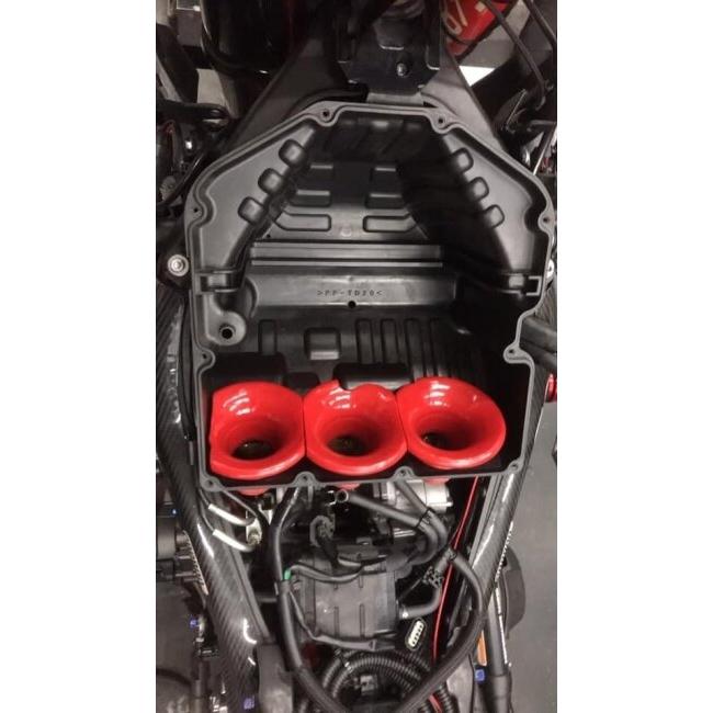 KSPP ケーエスピーピー Velocity stack Yamaha-MT09 color：Red MT-09 (FZ-09) YAMAHA ヤマハ その他吸気系オプション・補修部品 吸気関連 エンジンの画像