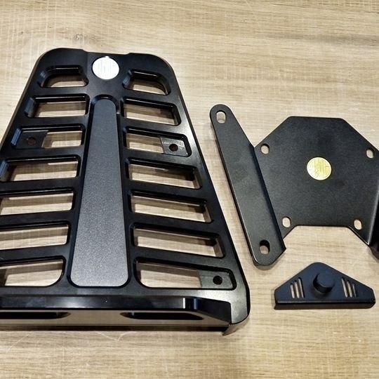 DK design ディーケーデザイン R nineT CNCアルミ製リアキャリア scrambler Racer Pure BMW リアキャリア 外装 | YAMAHA | 01