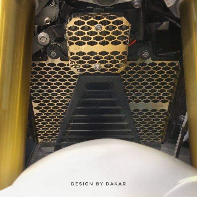 DK design ディーケーデザイン BMW G310R レギュレーターガード カラー：チタンブラック ラジエーターコアガード・オイルクーラーコアガード 冷却関連 エンジン | YAMAHA | 01