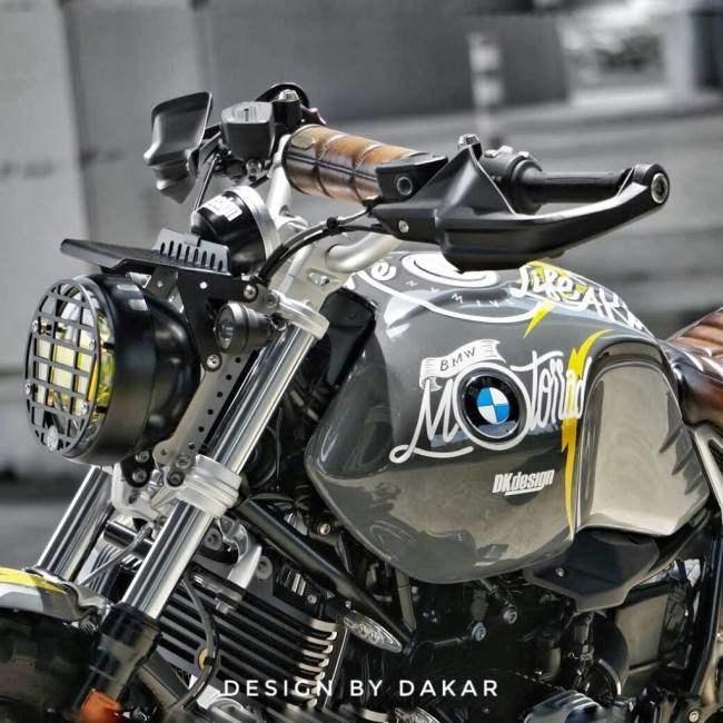 DK design ディーケーデザイン フロントアクスルスライダー R nineT scrambler BMW フロントキャリア 外装 | YAMAHA | 02