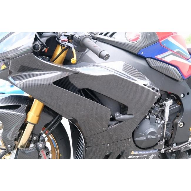 HONDA　CBR1000RR-R　カーボンサイドカウル SPEEDRA（スピードラ） サイドカバー タイプ：平織りカーボン(艶あり