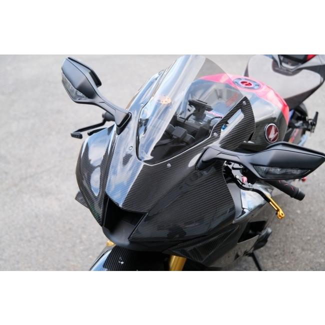 美品 CBR1000RR-R アッパーカウル SPEEDRA（スピードラ） アッパーカウル タイプ：綾織りカーボン(艶あり