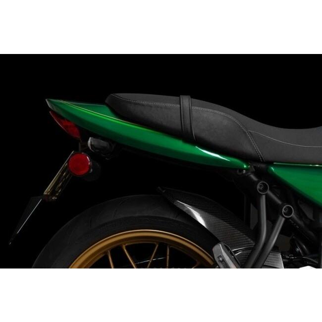 ARCHI アーキ ロングテールカウル カラー：キャンディエメラルド