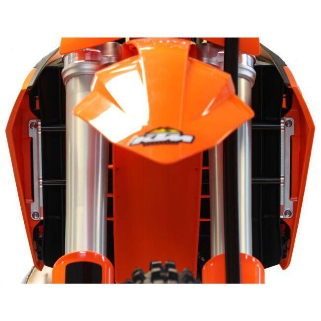 AXP RACING エーエックスピーレーシング ラジエターガード GASGAS