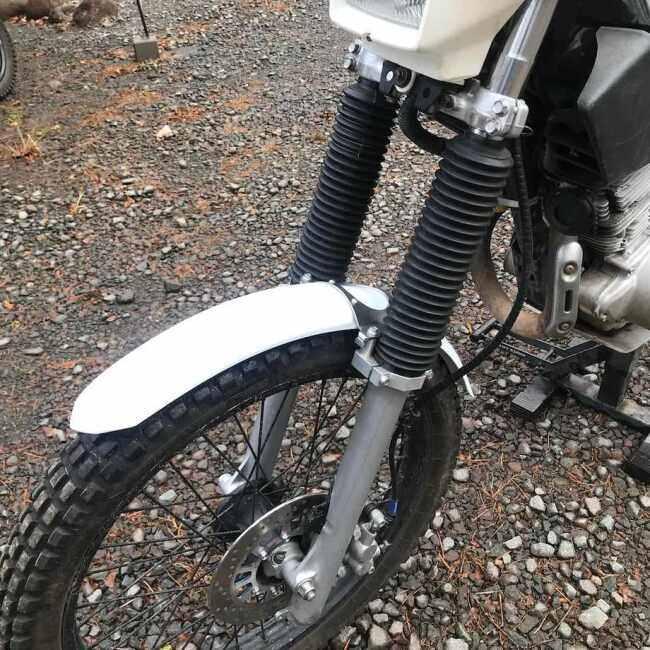 工房きたむら コウボウキタムラ フロントダウンフェンダー カラー：白 セロー225 セロー250 トリッカー YAMAHA ヤマハ フロントフェンダー フェンダー関連 外装 | 工房きたむら | 04